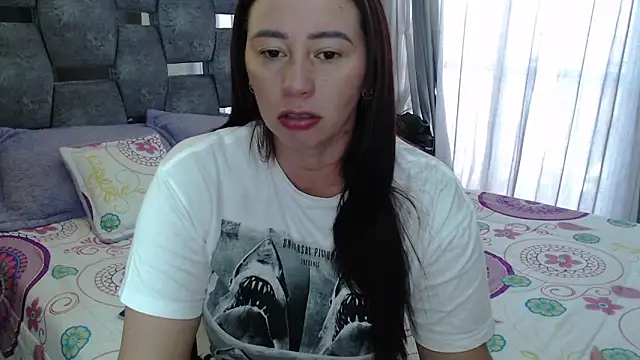 sara hott 1 online show from 04-02-26, 02:24