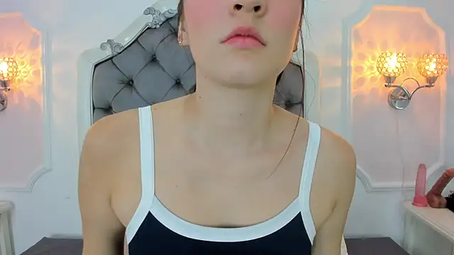 Pia Johnson  online show from 11-26-25, 11:10