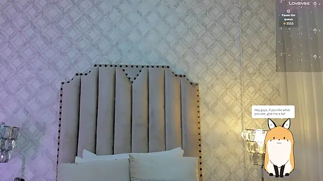 Pia Johnson  online show from 02-12-26, 11:32