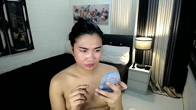 Yesha harper online show from 12-19-25, 08:33