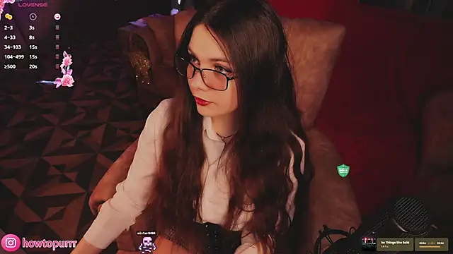 Snapshot of How2Meow chatting on 04-29-26, 04:33 How2Meow online show from 04-29-26, 04:33