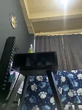 amareto queen online show from 04-08-26, 10:22