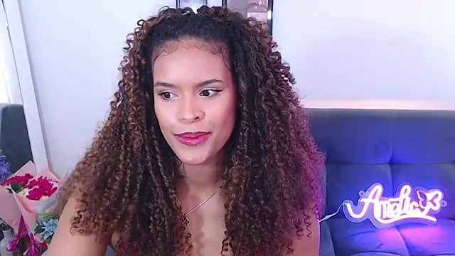 Snapshot of Amelia_bss chatting on 02-14-25, 04:41 Amelia bss online show from 02-14-25, 04:41