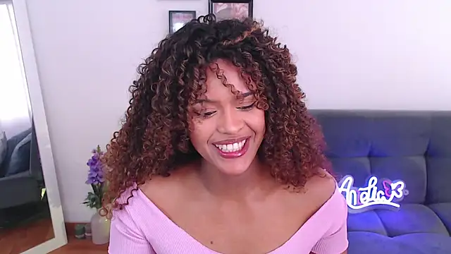 Snapshot of Amelia_bss chatting on 03-03-25, 02:06 Amelia bss online show from 03-03-25, 02:06