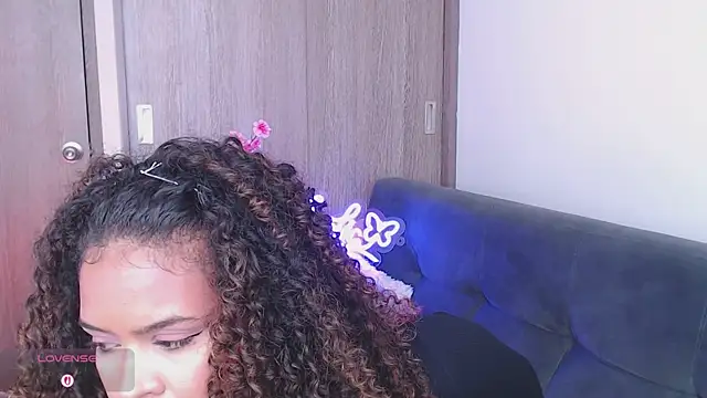 Amelia bss online show from 11-15-25, 02:10