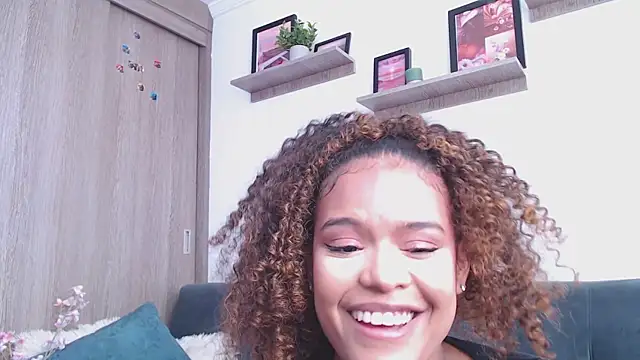 Amelia bss online show from 10-26-25, 01:00