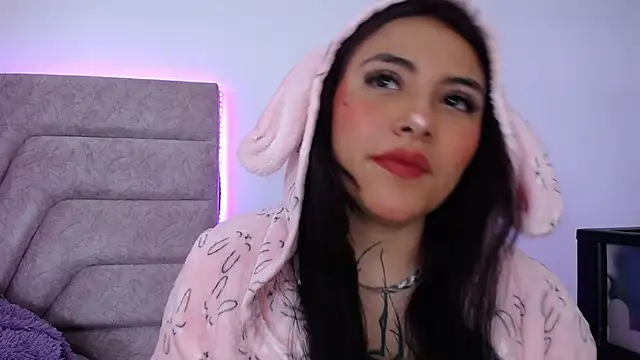 Jessica-Kraftt online show from 02-25-26, 12:55