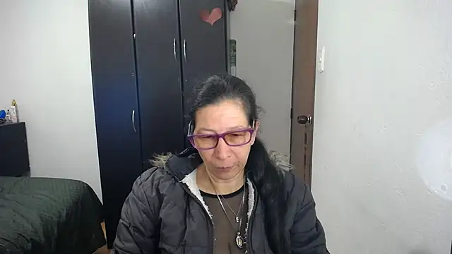 Snapshot of latin49 chatting on 03-28-26, 05:08 latin49 online show from 03-28-26, 05:08