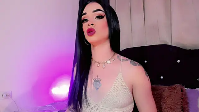 lesly xx online show from 06-17-26, 03:28