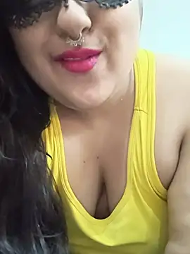 Snapshot of AgniPriya chatting on 08-04-26, 03:44 AgniPriya online show from 08-04-26, 03:44