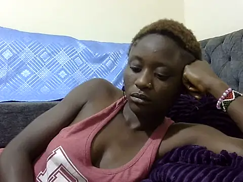 Snapshot of sweet_caci chatting on 06-30-26, 10:32 sweet caci online show from 06-30-26, 10:32