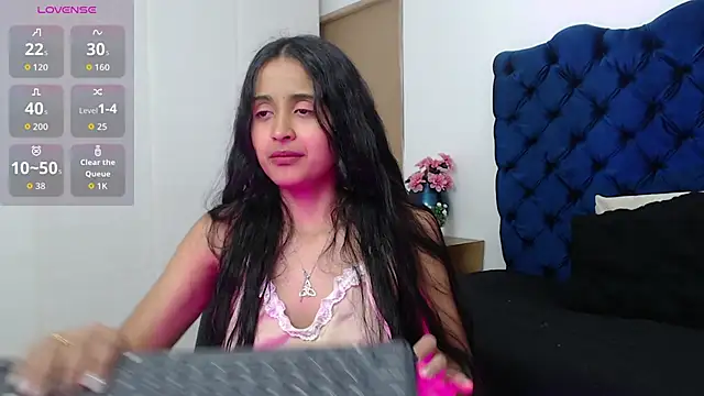 Lili666  online show from 10-31-25, 03:14