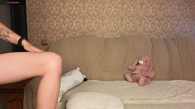 twobabesweet online show from 07-17-26, 03:15