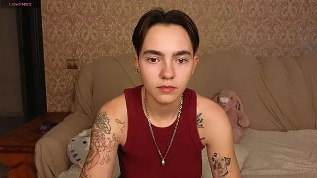 twobabesweet online show from 07-11-26, 08:03
