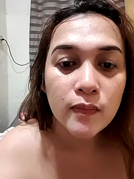 Snapshot of ErikaFox_Cock chatting on 03-15-25, 04:46 ErikaFox Cock online show from 03-15-25, 04:46