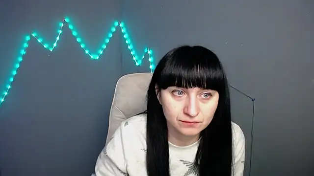 Snapshot of NinaFlawlees chatting on 04-22-26, 05:58 NinaFlawlees online show from 04-22-26, 05:58