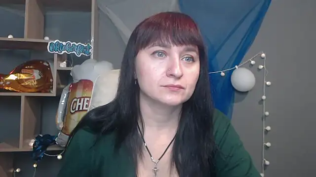 NinaFlawlees online show from 10-10-25, 11:55