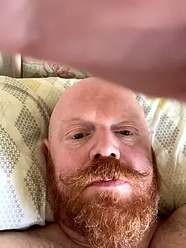 GimmemoreD online show from 03-28-26, 01:01