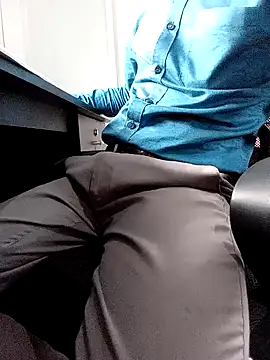 robinsan1010 online show from 03-20-25, 12:11