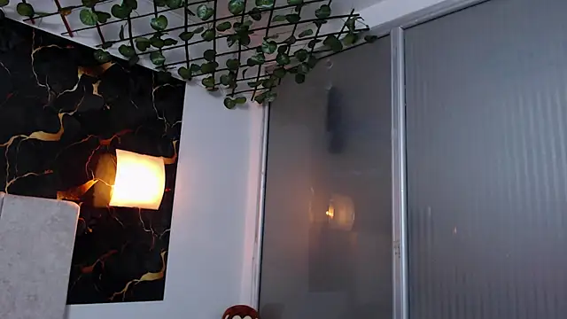 adriscute online show from 04-07-26, 05:04