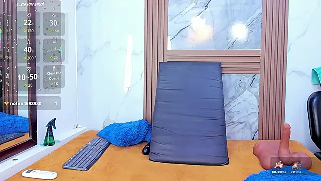 HannyMansonh online show from 11-29-25, 03:45