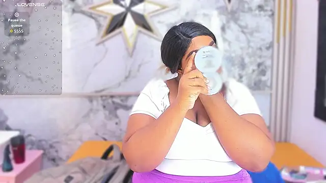 HannyMansonh online show from 09-10-25, 03:16