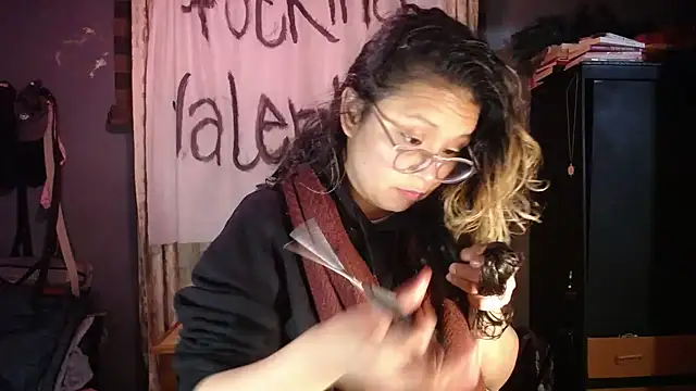 Snapshot of Hathorlove chatting on 02-19-26, 07:05 Hathorlove online show from 02-19-26, 07:05