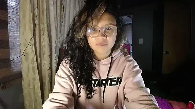 Hathorlove online show from 11-28-25, 09:48