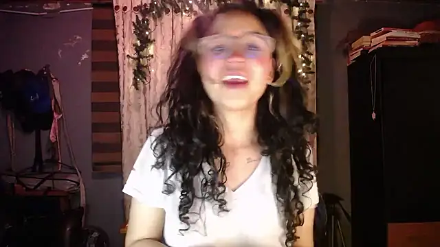 Hathorlove online show from 01-15-26, 03:32