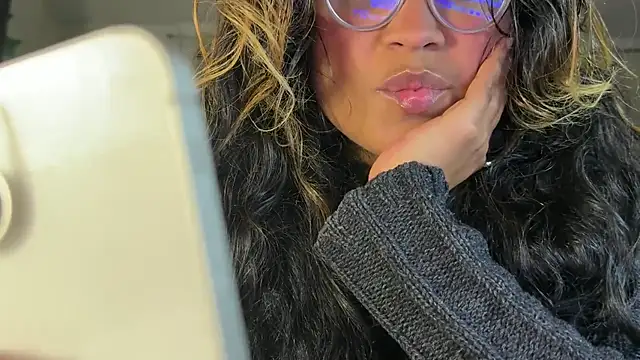 Hathorlove online show from 07-10-26, 05:29