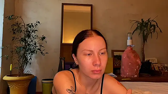 Snapshot of elfess chatting on 09-17-25, 06:15 elfess online show from 09-17-25, 06:15