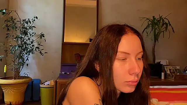 Snapshot of elfess chatting on 10-07-25, 06:25 elfess online show from 10-07-25, 06:25