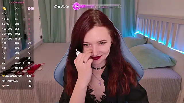 Snapshot of LissMoon chatting on 02-04-25, 02:43 LissMoon online show from 02-04-25, 02:43