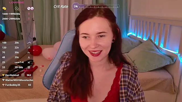 Snapshot of LissMoon chatting on 02-14-25, 05:57 LissMoon online show from 02-14-25, 05:57