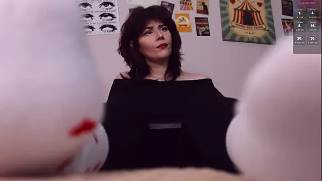 Snapshot of Luna_Blake chatting on 02-19-26, 10:34 Luna Blake online show from 02-19-26, 10:34