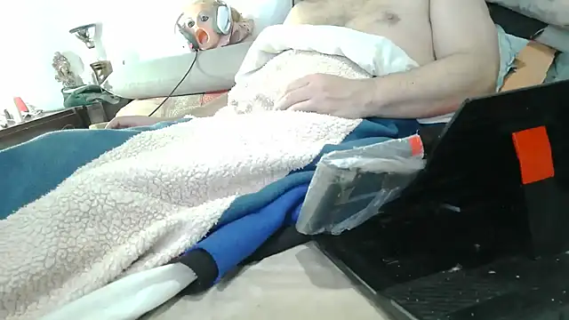 Snapshot of messi_syssy chatting on 04-09-26, 07:36 messi syssy online show from 04-09-26, 07:36