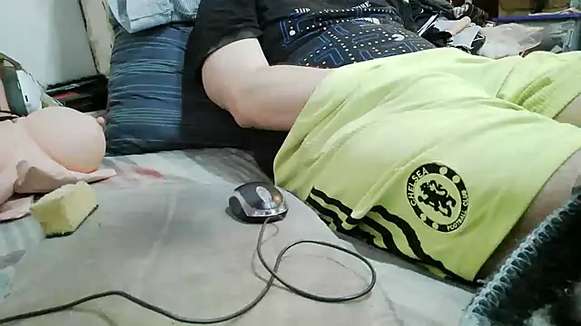 Snapshot of messi_syssy chatting on 06-11-26, 02:58 messi syssy online show from 06-11-26, 02:58
