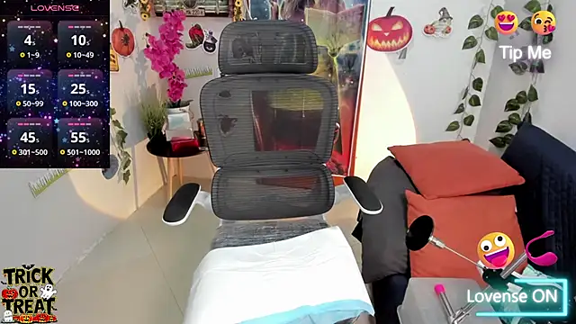 Julia-roberths online show from 10-22-25, 01:21