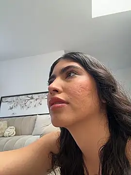 Gaby zahir  online show from 11-10-25, 04:34