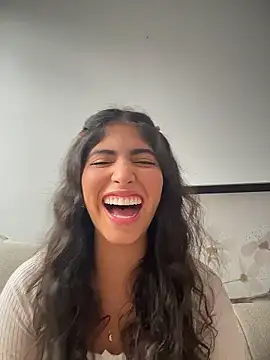 Gaby zahir  online show from 01-12-26, 02:35