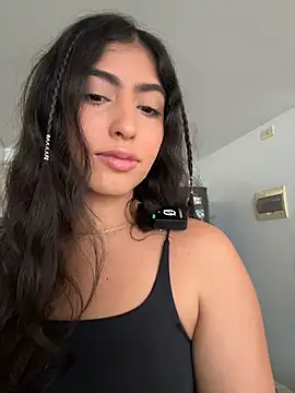 Gaby zahir  online show from 10-30-25, 11:41