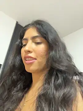 Gaby zahir  online show from 11-03-25, 07:39