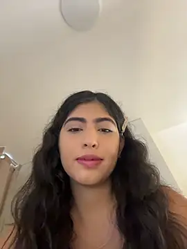 Gaby zahir  online show from 10-27-25, 11:22