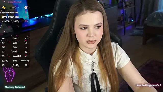 Snapshot of AfinaAmmor chatting on 05-14-26, 03:31 AfinaAmmor online show from 05-14-26, 03:31