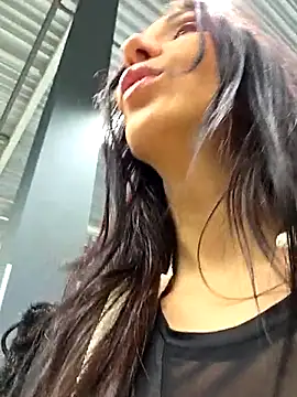 LeticiaWoods online show from 12-14-25, 02:33