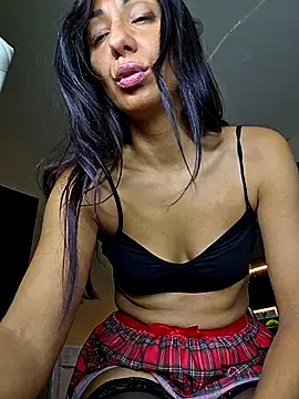 LeticiaWoods online show from 09-24-25, 08:21