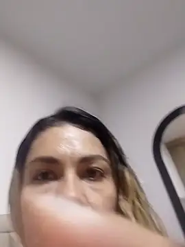 JennyRouse01 online show from 12-19-25, 12:14