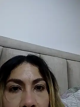 JennyRouse01 online show from 11-30-25, 11:27