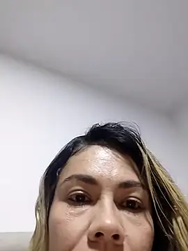 JennyRouse01 online show from 12-15-25, 12:05