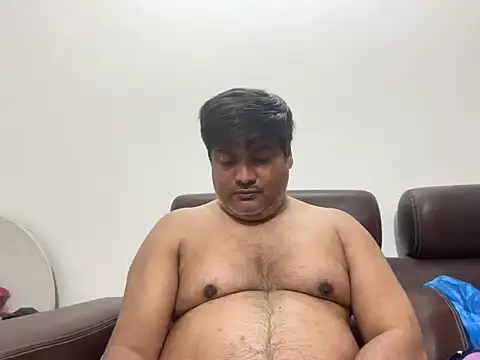 cuteankitv online show from 12-14-25, 11:49